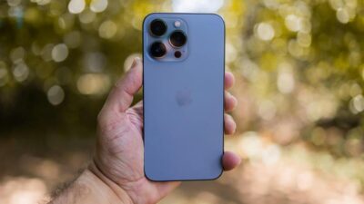 free-government-iphone-13