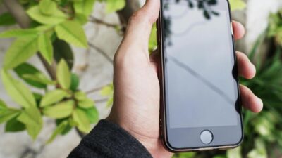 how-to-get-a-free-iphone-se