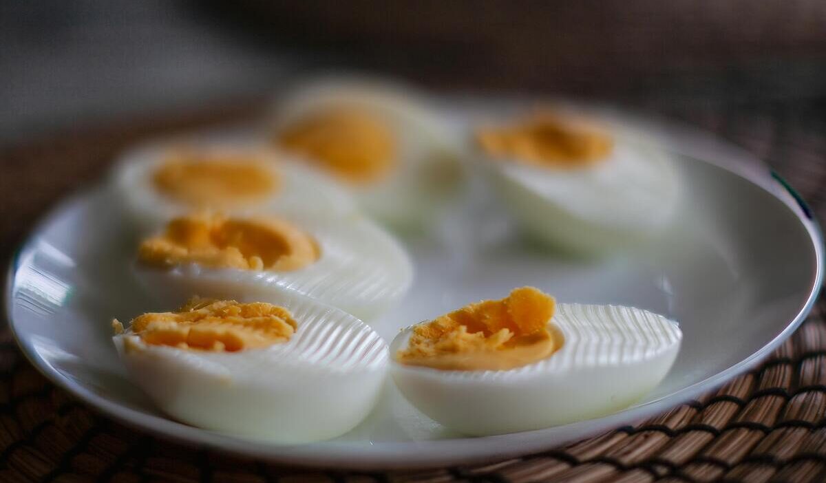 How Long Do Hard Boiled Eggs Last in the Fridge?
