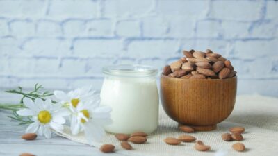 how-long-does-almond-milk-last-after-expiration-date