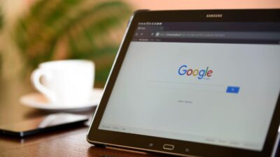 lifeline-free-tablet-application