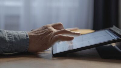 free-tablet-and-phone
