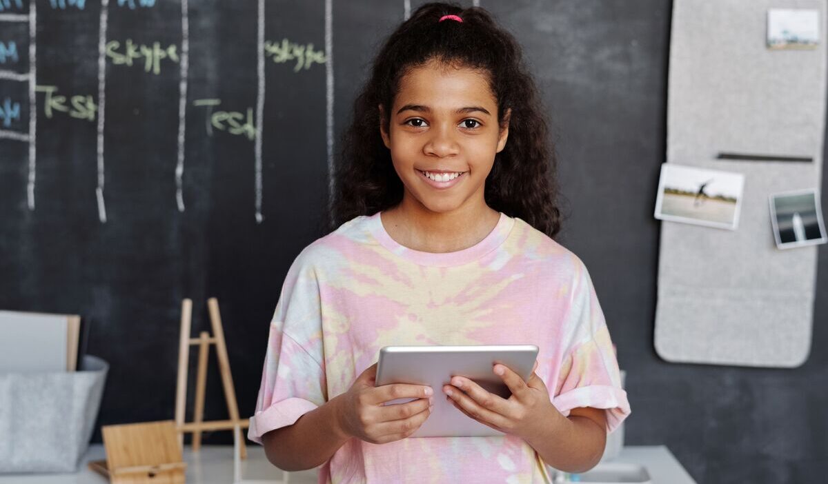 free-tablet-for-12th-pass-students