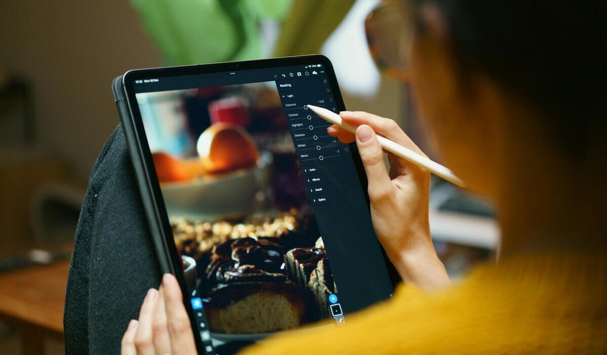 how-can-i-get-a-free-government-phone-and-tablet