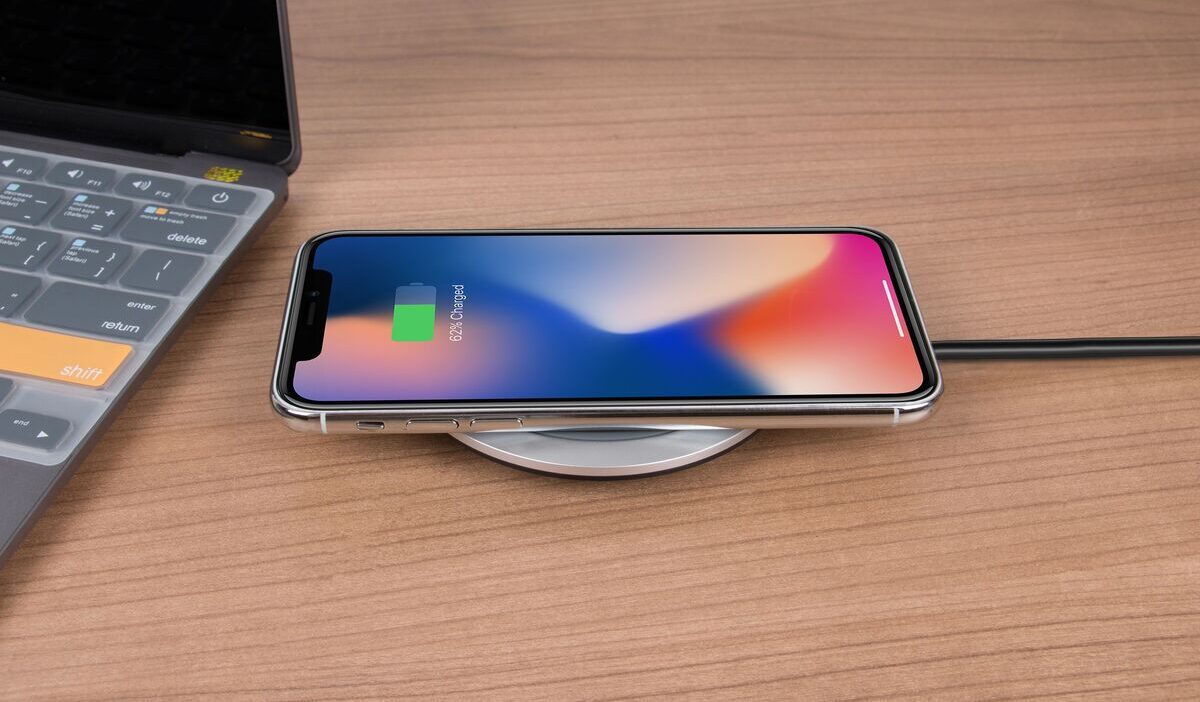 how-long-do-iphones-last