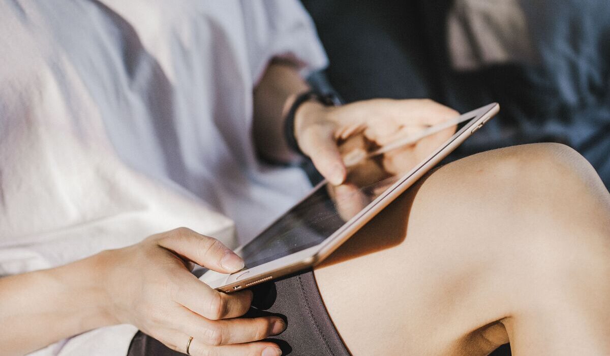 free-government-phone-and-tablet-unlimited-data