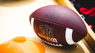 Do-football-games-last-4-hours-